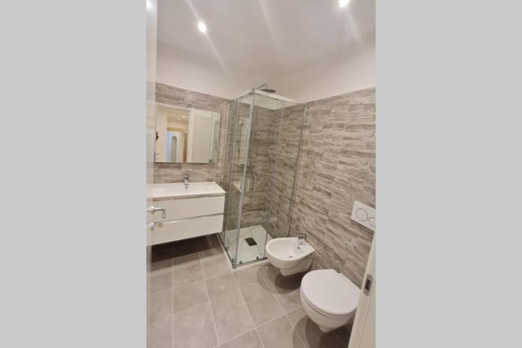 Appartamento Sunrise - Centro Storico N2 Riva del Garda Ngoại thất bức ảnh